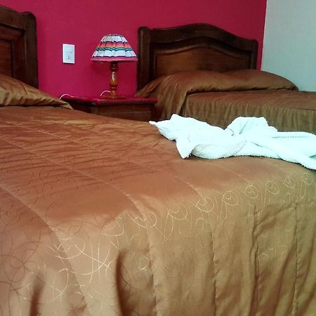 Hotel Posada Las Rosas San Cristobal de las Casas Ngoại thất bức ảnh
