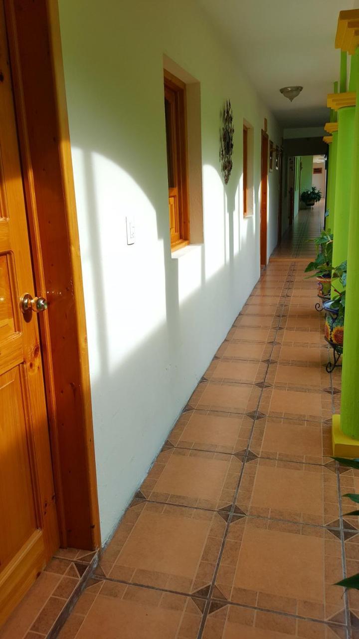 Hotel Posada Las Rosas San Cristobal de las Casas Ngoại thất bức ảnh
